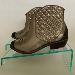 Joe's Jeans Dana Ankle Booties